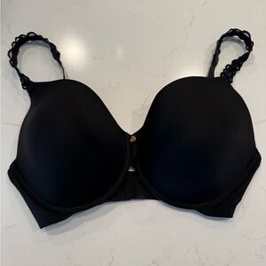 Natori Luxe lightly lined bra in black